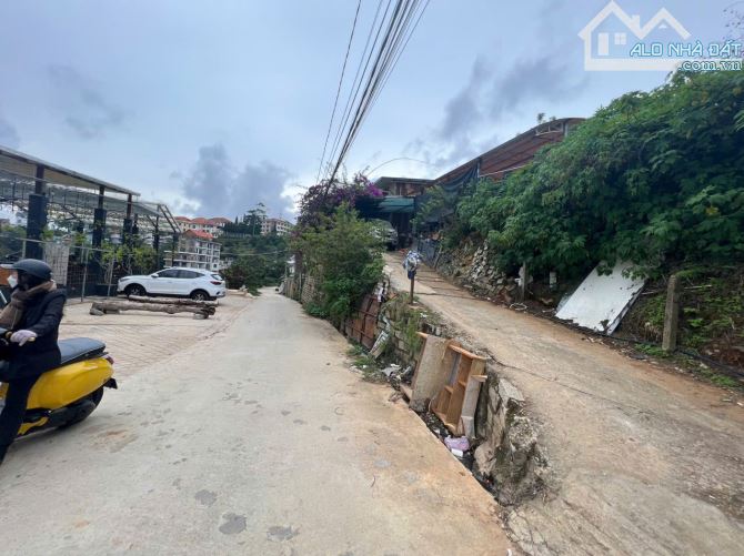 LÔ ĐẤT 1.549M2 HOÀNG HOA THÁM - CHUYỂN ĐƯỢC FULL XÂY DỰNG - VIEW THOÁNG ĐƯỜNG OTO TẬN NƠI - 1