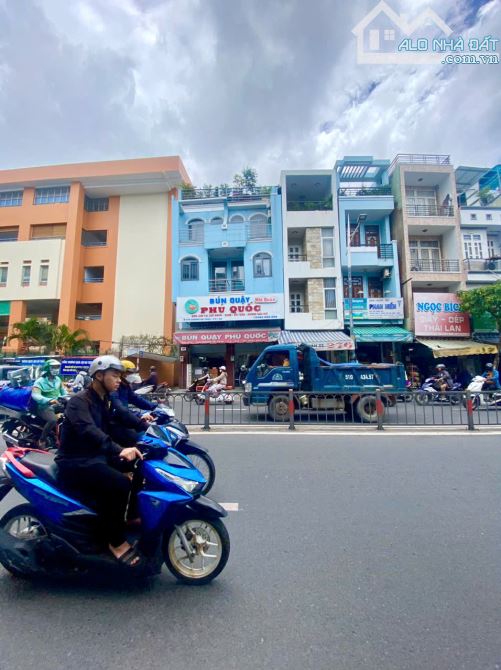 Bán Đất Tặng Nhà, Mặt Tiền Dương Bá Trạc, Q8 - 79m² - Giá 12,9 Tỷ - 1