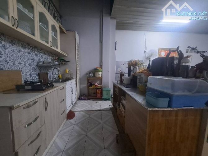 NHÀ CẤP 4 HXH NGUYỄN VĂN QUÁ_ĐÔNG HƯNG THUẬN_145m2 NỞ HẬU _GIÁ CỰC TỐT - 1