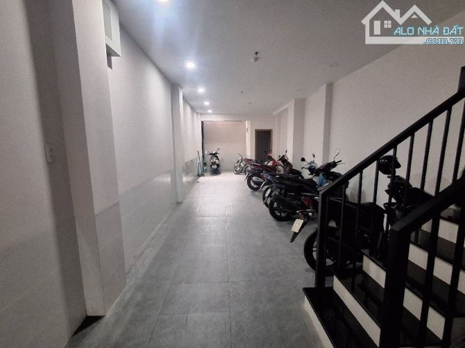 Bán Căn Hộ Dịch Vụ, Thu Nhập 1 tỷ 5 / năm, Trần Xuân Soạn, Tân Hưng Quận 7, Giá 22.2 Tỷ - 1