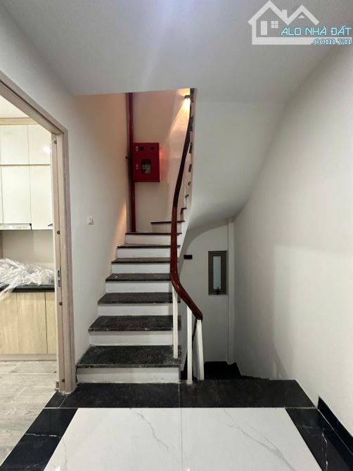 Căn hộ dòng tiền Nguyễn Trãi, Thanh Xuân, 10 phòng full nội thất, giá tốt - 1