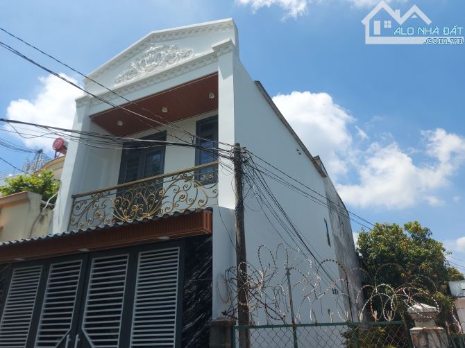 Chủ bán căn nhà 40m² Hẻm bán tải thông gần Chợ Hóc môn giá 3.5 tỷ - 1