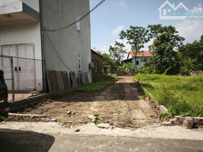 Không có lô rẻ số 2 tại Hồng Kỳ - Trung Dã ô tô 7 chỗ ngủ trong nhà. - 1
