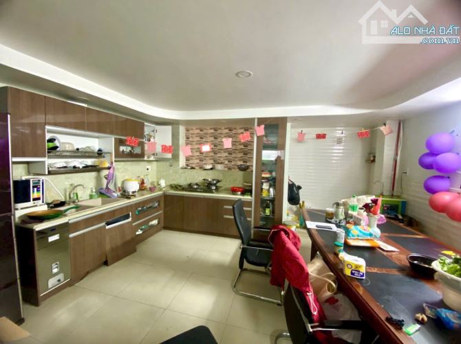 Bán Nhà Hẽm Nhựa 23 Nguyễn Hữu Tiến 5 x 17m Trệt Lững 3 Lầu 12.2 Tỷ - 1