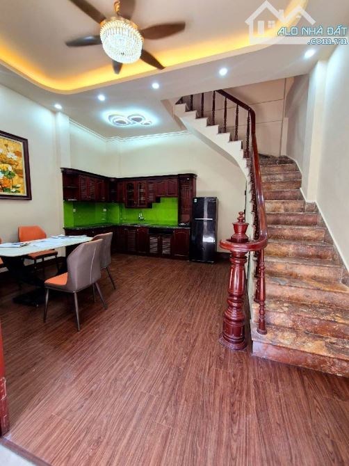 Nhà đẹp 6 tầng – Ngã tư Bạch Mai - Trần Khát Chân - 1