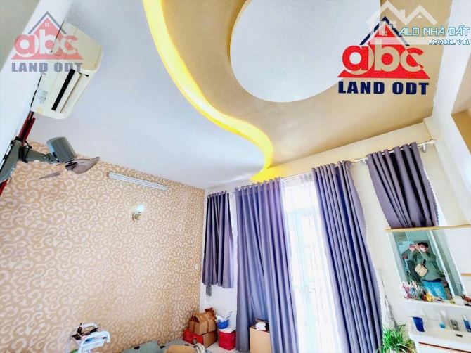 NP079 BÁN NHÀ 2 LẦU 1 TRỆT , P TÂN HOÀ. BIÊN HÒA  GIẢM 6,3 TỶ. CÒN 5 TỶ 490TR ____________ - 1