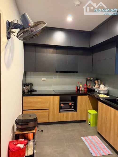 Căn chung cư F home Xuân La, Tây Hồ, 132m, tầng 4, ban công cực thoáng! full đồ! - 1