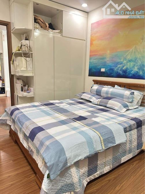 Chị Linh cần gấp căn hộ 1505_ECOGREEN, 72m2, hướng mát, nội thất sang trọng. Giá 5tỷ !!! - 1
