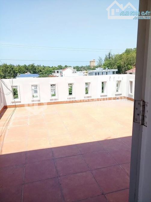 BÁN MOTEL 1 TRỆT 3 LẦU MẶT TIỀN ĐƯỜNG 3 THÁNG 2, PHƯỜNG NGUYỄN AN NINH - TP VŨNG TÀU - 1