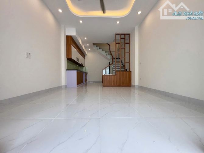 Cần bán nhà Phố Thượng Thụy 5 tầng 3 ngủ khép kín 6.7 tỷ có thương lượng - 1