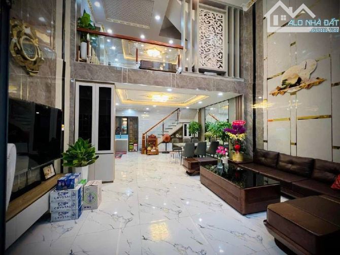 💐SIÊU PHẨM - NHÀ 5 TẦNG NỘI THẤT XỊN XÒ - 5.5X10M - HẺM XE HƠI KHU PHÂN LÔ - CHỈ 6.. TỶ - 1
