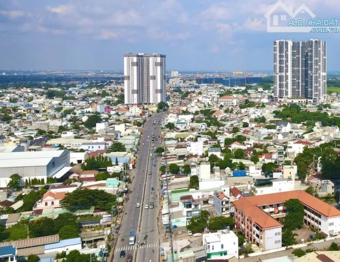 BÁN ĐẤT 3 MẶT TIỀN HƠN 1000m2 14 tỷ PHƯỜNG TÂN ĐÔNG HIỆP TP HCM - 1