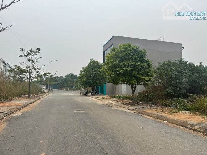 Bán đất biệt thự hướng view thành phố tại khu đô thị Park Hill Thành Công, Vĩnh Yên. - 1