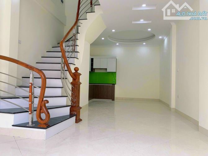 NGUYÊN XÁ - NHÀ 5T - GẦN Ô TÔ - ĐHCN, 6,4 TỶ. - 1
