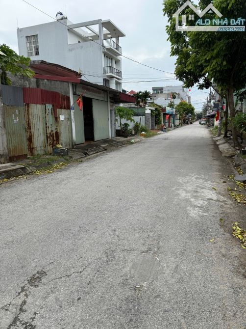 Cần bán lô đất mặt đường hạ đoạn 4 phường đông hải hải an . Diện tích 71.5m nganh 4.6m - 1