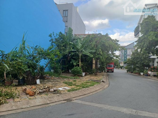 BÁN LÔ ĐẤT GÓC 2 MẶT TIỀN ĐƯỜNG 70M2 HIẾM CÓ KHÓ TÌM - 1