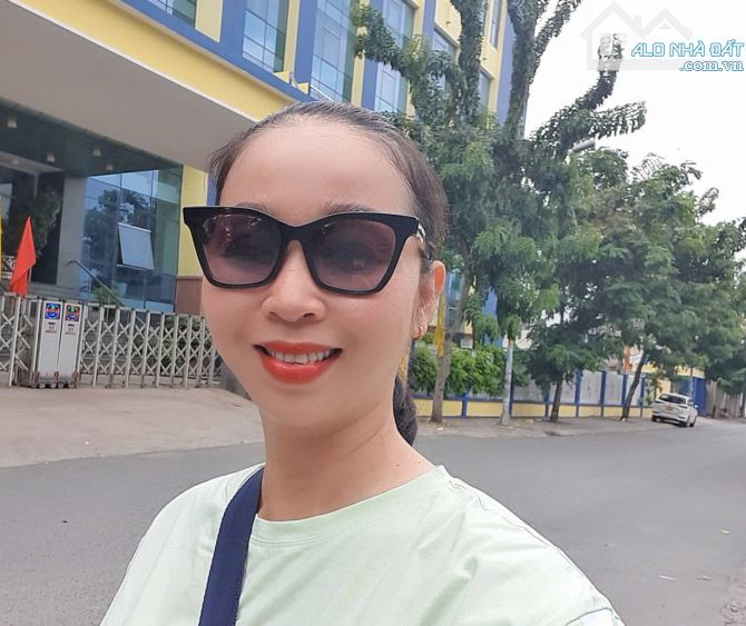 BÁN CHDV 9 TẦNG ĐH MARKETING QUẬN 7, THU NHẬP 1 TỶ/ NĂM, 19.9 TỶ - 1
