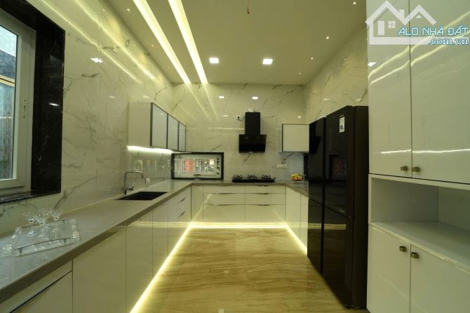 Hiếm!Nhà đẹp Hồng Tiến,DT60M,6 tầng thang máy,ngõ thông,full NT.Hơn 11 tỷ - 1