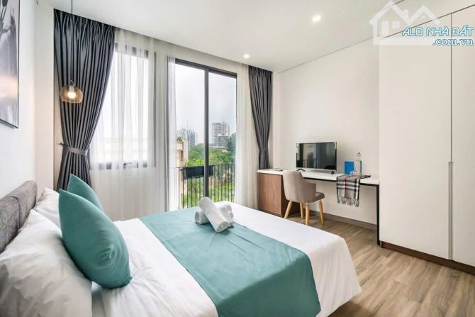 Căn hộ mới - sạch sẽ ngay quận 1, cửa sổ lớn đón nắng, gần UEH, đại học Hoa Sen, quận 4 - 1