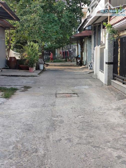 Bán nhà 1 trệt 80m2 giá 805 triệu ở Xuân Thới Sơn sổ hồng riêng - 1