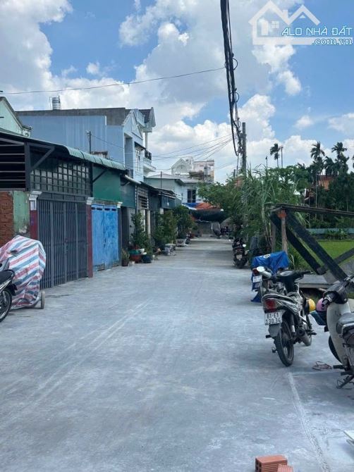 Nhà 4 tầng FULL NỘI THẤT đường THẠNH XUÂN 25 phường TX Q12 dt 96m2 (5mx19m) Hẻm Ôtô - 1