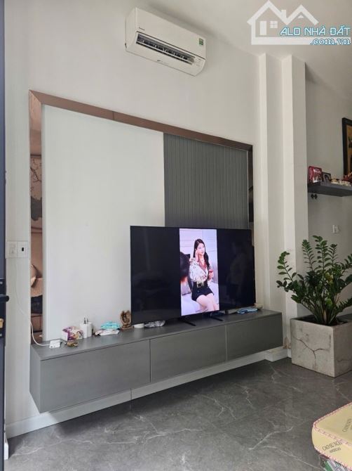 ĐỊNH CƯ Bán Nhà Đẹp 4 Tầng Xe Hơi Thông Phan Đăng Lưu, 38m2, 7.3 Tỷ - 1