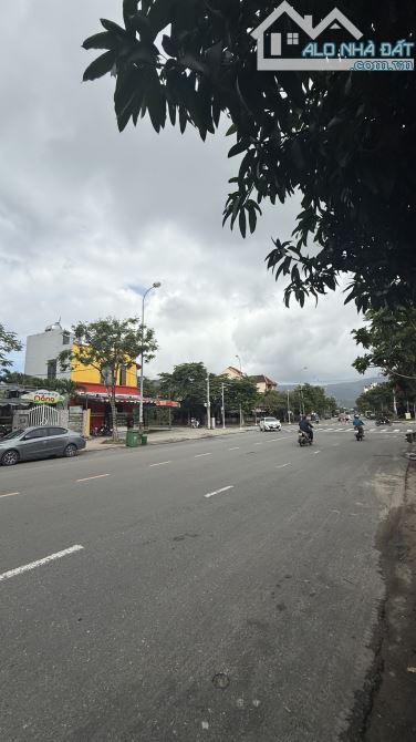 NHÀ CÓ DÒNG TIỀN CỰC TỐT.HOÀ CƯỜNG - 1
