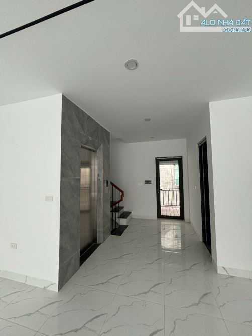✨ CHÍNH CHỦ BÁN NHÀ 5 TẦNG + 1 SÂN THƯỢNG, THANG MÁY HIỆN ĐẠI – KHU ĐÔ THỊ 31HA, TRÂU QUỲ, - 1