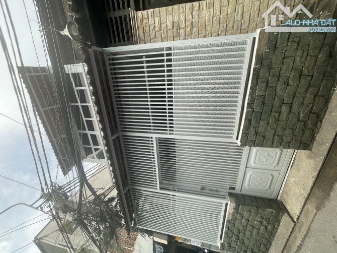 60M2  4 TẦNG BTCT SỔ ĐẸP NỞ HẬU - 1