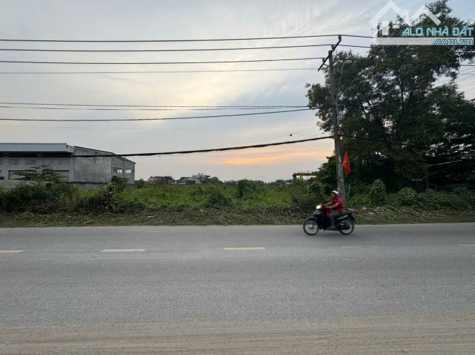 Bán Siêu Phẩm Khuôn Đất Mặt Tiền Lã Xuân Oai- Quận 9- Ngang 54x140- CN 7024m2- Giá 26tr/m2 - 1