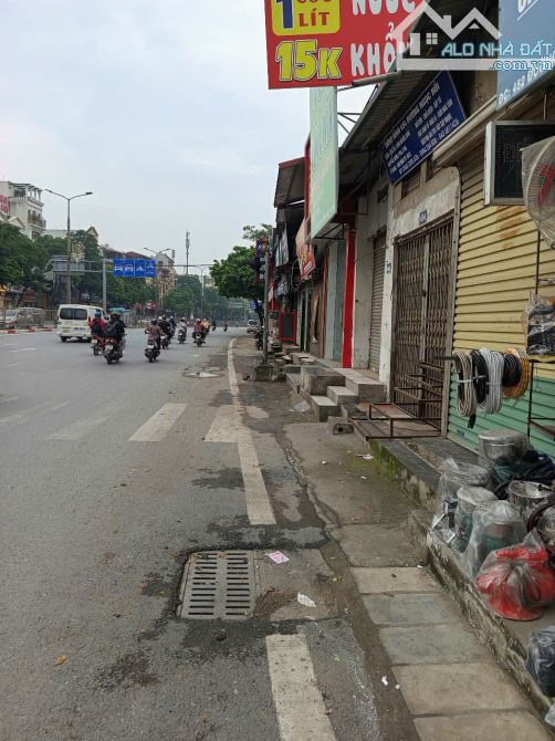 Cho thuê cửa hàng mặt đường quốc lộ 1A, 23m 7tr gác xép ở và kinh doanh - 1