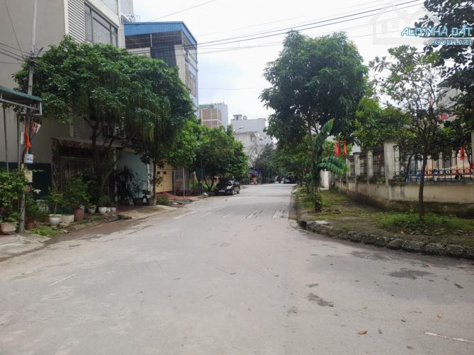 ĐẤT BIÊN GIANG ĐƯỜNG THÔNG ÔTÔ 70M NHỈNH 5 TỶ - 1