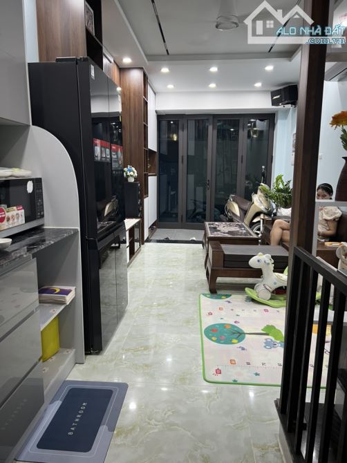 NGÕ THÔNG - NHÀ DÂN XÂY - ĐẸP LONG LANH -CỰC HIẾM,FULL NỘI THẤT CAO CẤP   🌻giá chào 7.5tỷ - 1