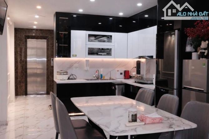 Nhanh tay thì còn Hoàng Văn Thái 43m2,14.7 Tỷ. Mt 3,6m - 1