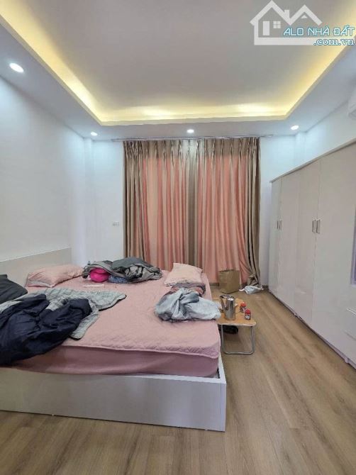 NGUYỄN KHẢ TRẠC - 40M*4T  - MẶT NGÕ - DÂN XÂY - CHỈ 8,1 TỶ - 1