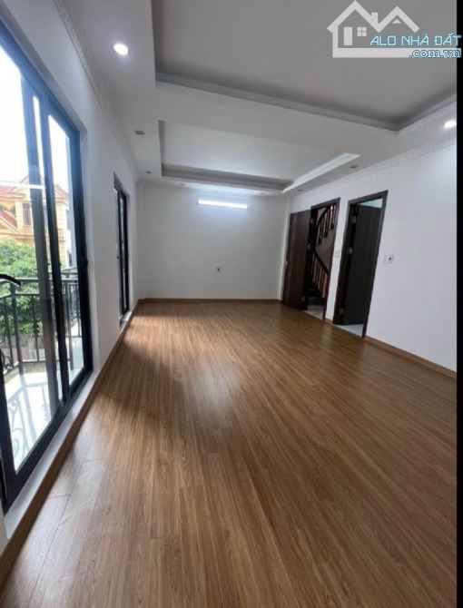 Em Công đang cần bán nhà 5t,45m tại Đa Sỹ,Hà Đông,ngõ thoáng chỉ 7t - 1