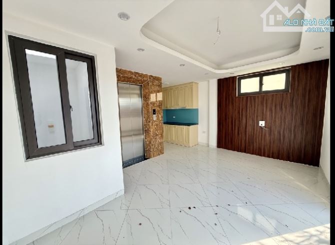 Cổ Nhuế, Bắc Từ Liêm còn 1 căn duy nhất 36m2 6 tầng, thang máy mà chỉ có 7,8 tỷ - 1