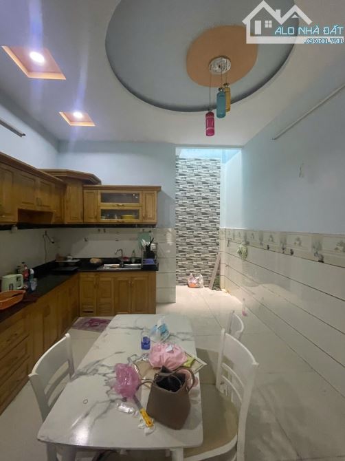 GẦN NGÃ TƯ 4 XÃ – NGANG  4M X 14M ĐÚC 2 TẦNG – VỊ TRÍ GẦN TRUNG TÂM – GIÁ CHỈ 5.4 TỶ ✨✨ - 1