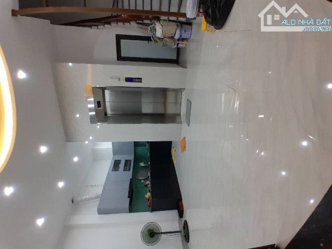 Mậu Lương 40m mt6m 5 tầng thang máy gần phố, ngõ to, di chuyển thuận tiện - 1