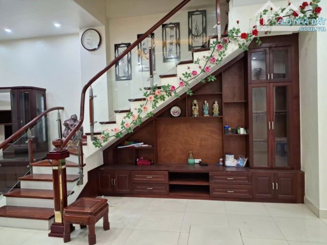 Nhà dân xây Phú Thượng, Mặt ngõ 2 xe tải tránh, 3 thoáng nhà Full gỗ lim, 45m2 nhỉn 5 tỷ - 1