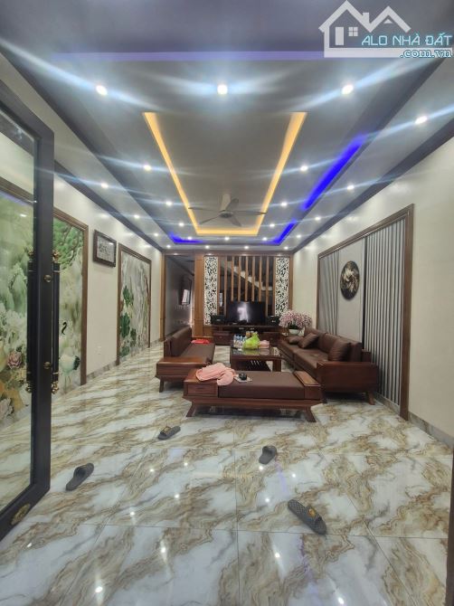 🛖: Bán nhà 4 tầng chung cư lương quán, nam sơn, DT 112m, Đường 12m 💸: 5,2 tỷ (02) - 1