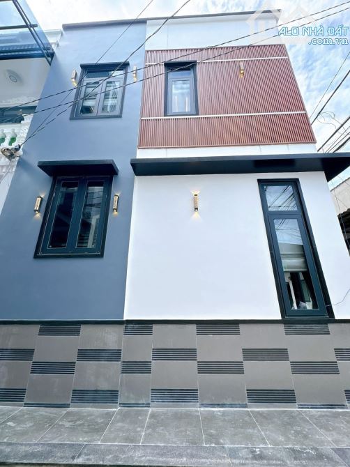 NHÀ TRỆT LẦU GÓC 2MẶT TIỀN HẺM TỔ 3 NGUYỄN VĂN LINH- NỘI THẤT CAO CẤP GẦN BÊN ĐH Y DƯỢC - 1