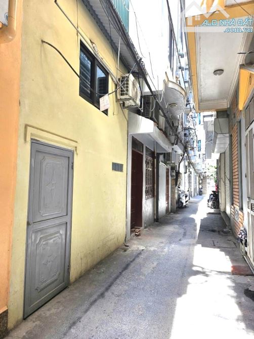 Mua đất tặng nhà cấp 4 kinh doanh tại Ngọc Thuỵ, Long Biên - 1