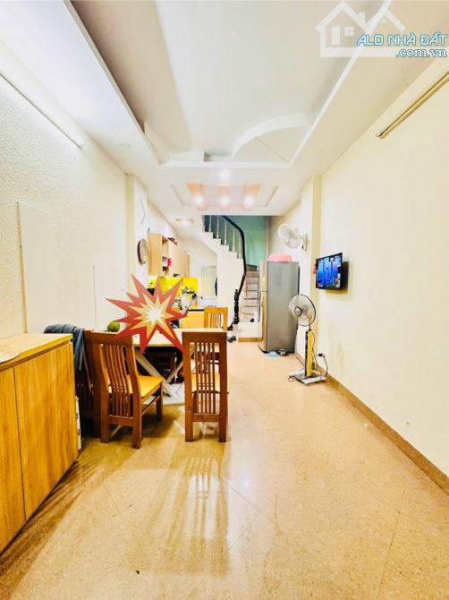 Cơ hội hiếm: Nhà Yên Hoà 35m², 5 tầng, ngõ thông, ô tô gần –  KD tuyệt vời, giá 9,1 tỷ - 1