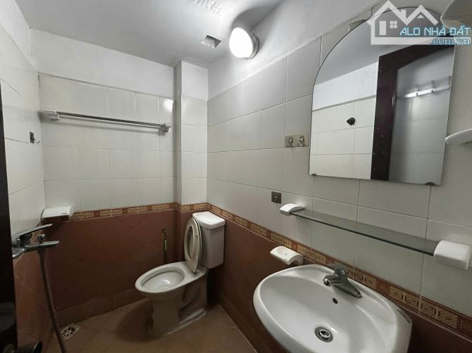 Cho thuê nhà  Ngõ 129 Nguyễn Trãi, Thanh Xuân. DT 45m x 4 tầng, giá 12.5tr - 1
