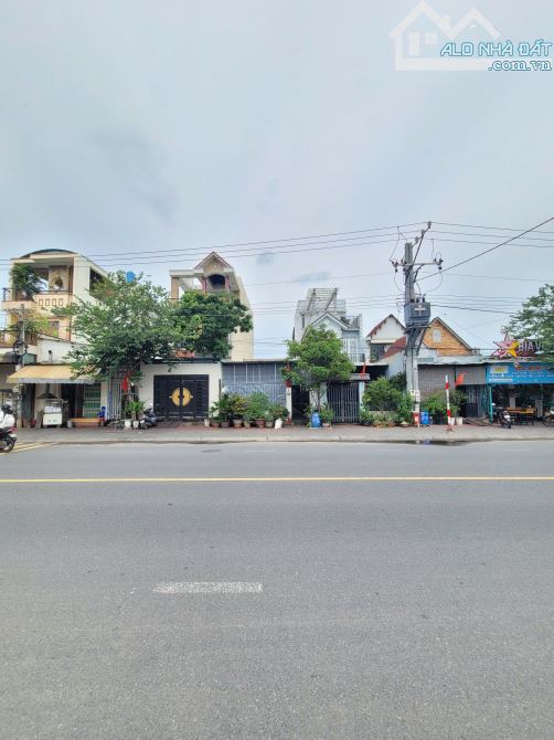 Bán nhà cấp 4 và 5 phòng trọ phía sau MT đường p.Đông Hòa Tp.Dĩ An chỉ 16ty TL M7367 - 1