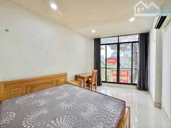 Căn hộ ban công thang máy tại Quận 3 Gần Đại Học Kinh Tế UEH, Toà Viettel - 1