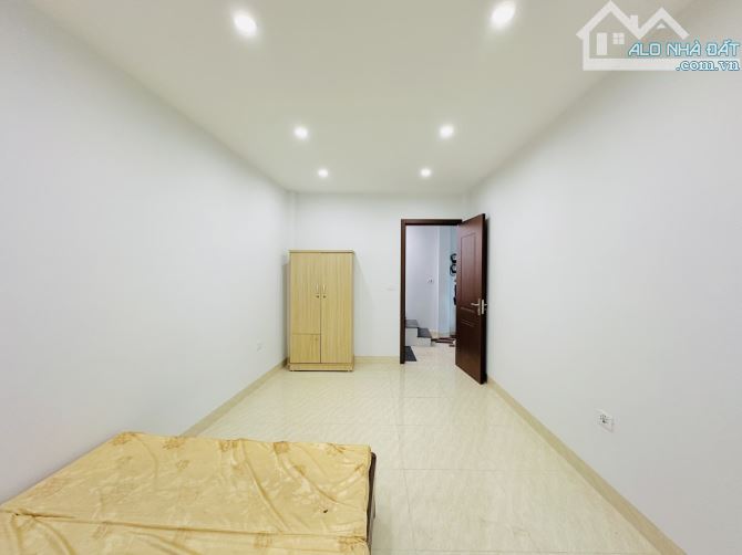 CHO THUÊ NHÀ NGUYÊN CĂN TẠI KHU ĐÔ THỊ VÂN CANH HOÀI ĐỨC 40M * 5T - 12