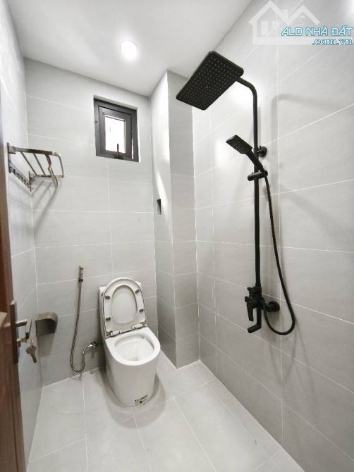 NHÀ ĐẸP  TT GÒ VẤP – CHÍNH CHỦ XÂY Ở TÂM HUYẾT NGANG 4 X 14 NHÀ 4 TẦNG SÂN THƯỢNG  4PN - 14