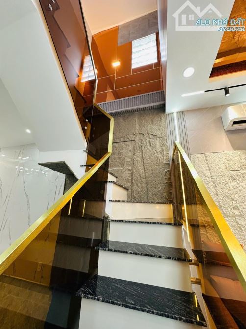 NHỈNH 6TỶ HXT 8M THÔNG TỨ TUNG 3 CĂN RA MẶT TIỀN LÊ VĂN SỸ 43M2 - 15